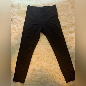 Size 12 Zyia Midnight Camo tights